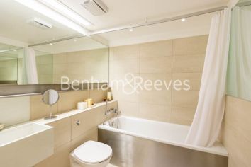 image 2  bedrooms flat to rent in Hutchings Street, Canary Wharf, E14-image 4