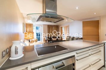 3  bedrooms flat to rent in Lensbury Avenue, Imperial Wharf, SW6-image 13