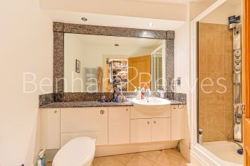 2  bedrooms flat to rent in Chelsea Vista, Imperial Wharf, SW6-image 10
