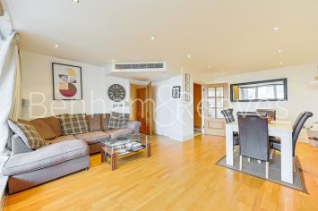 2  bedrooms flat to rent in Chelsea Vista, Imperial Wharf, SW6-image 13