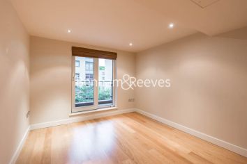 2  bedrooms flat to rent in Lensbury Avenue, Fulham, SW6-image 3