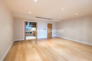 2  bedrooms flat to rent in Lensbury Avenue, Fulham, SW6-image 6