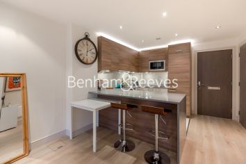 Studio flat to rent in Park Street, Fulham, SW6-image 2