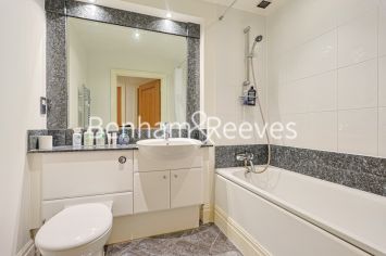 2  bedrooms flat to rent in Harbour Reach, Imperial Wharf, SW6-image 4