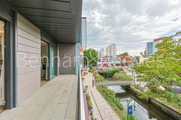 3  bedrooms flat to rent in Wandsworth, Imperial Wharf, SW18-image 14