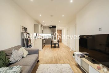 1  bedroom flat to rent in Discovery House, Juniper Drive, SW18-image 15