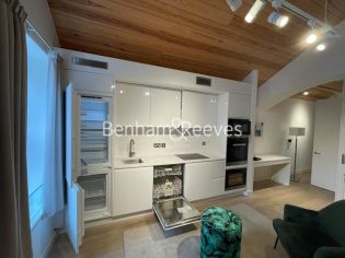 Studio flat to rent in Bubbling Well Square, Ram Quarter, SW18-image 2