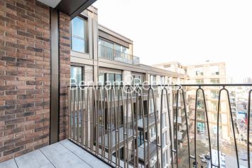 image 1  bedroom flat to rent in Hampton House, Kings Park Road, SW6-image 12