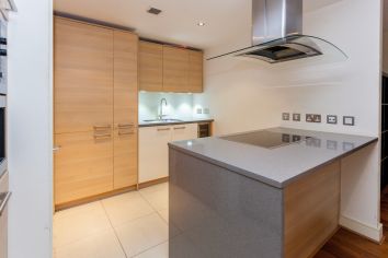 image 2  bedrooms flat to rent in Mahogany House, Lensbury Avenue, SW6-image 6