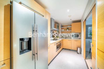 2  bedrooms flat to rent in Fountain House, The Boulevard, SW6-image 2