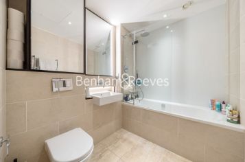 1 bedroom flat to rent in Gowing House, Drapers Yard, SW18-image 4