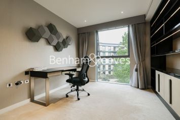 3  bedrooms flat to rent in Chartwell House, Waterfall drive, SW10-image 25