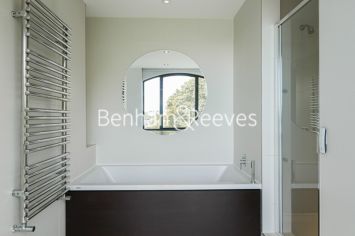 2  bedrooms flat to rent in Chelsea Wharf, Lots Road, SW10-image 25