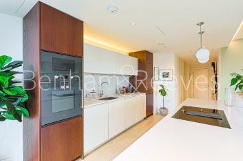 3  bedrooms flat to rent in Lighterman Tower, Chelsea Island, Chelsea, SW10-image 2