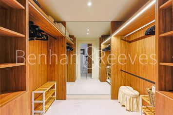 3  bedrooms flat to rent in Lighterman Tower, Chelsea Island, Chelsea, SW10-image 10