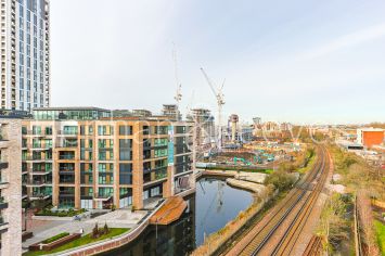 3  bedrooms flat to rent in Lighterman Tower, Chelsea Island, Chelsea, SW10-image 24