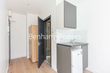 Studio flat to rent in Wandsworth, Imperial Wharf, SW18-image 6