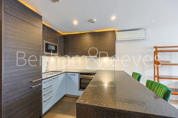 1  bedroom flat to rent in Octavia House, Townmead Road, SW6-image 9