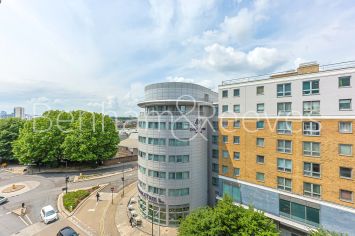1  bedroom flat to rent in Octavia House, Townmead Road, SW6-image 11