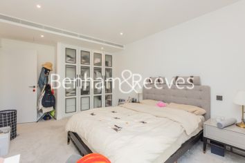 1  bedroom flat to rent in Savoy House, Lockgate Road, SW6-image 10