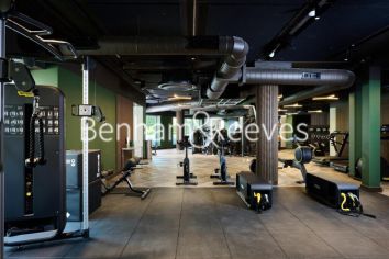1  bedroom flat to rent in Chelsea creek, Kings Tower, SW6-image 17