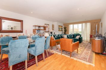 3  bedrooms flat to rent in The Boulevard, Imperial Wharf, SW6-image 7