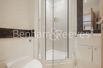 2  bedrooms flat to rent in Harbour Reach, Imperial Wharf, SW6-image 4