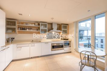 3  bedrooms flat to rent in The Boulevard, Fulham, SW6-image 2