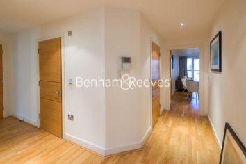 3  bedrooms flat to rent in Lensbury Avenue, Fulham, SW6-image 4