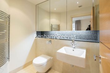 3  bedrooms flat to rent in Lensbury Avenue, Fulham, SW6-image 5