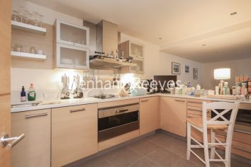 2  bedrooms flat to rent in Imperial Wharf, Fulham, SW6-image 2