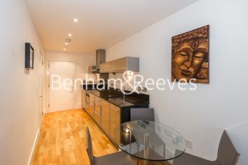 1  bedroom flat to rent in Highbury Stadium Square, Highbury, N5-image 6