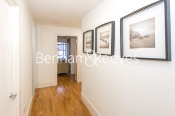 1  bedroom flat to rent in Highbury Stadium Square, Highbury, N5-image 9