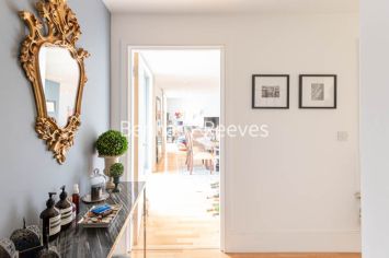 2  bedrooms flat to rent in Highbury Stadium Square, Highbury, N5-image 12