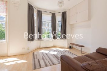 2 bedrooms flat to rent in Bickerton Road, Archway, N19-image 1