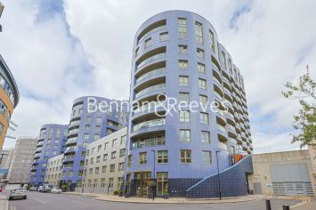 1  bedroom flat to rent in Gillespie Court, Queensland Terrace, N7-image 6
