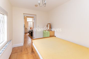 Studio flat to rent in Langdon Park Road, Highgate, N6-image 9