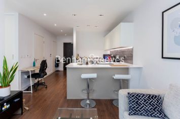1 bedroom flat to rent in Kayani Avenue, Woodberry Park, N4-image 2