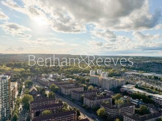 3  bedrooms flat to rent in Skyline Apartment, Devan Grove, N4-image 17