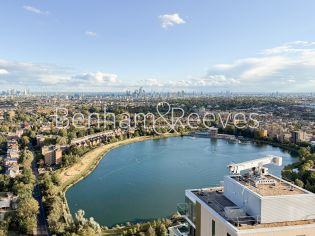 3  bedrooms flat to rent in Skyline Apartment, Devan Grove, N4-image 22