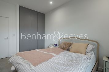 1  bedroom flat to rent in Hartingtons Court, Coster Avenue, N4-image 3