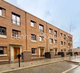 image 4  bedrooms flat to rent in Cowan Gardens, Highgate, N15-image 6