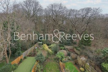 5  bedrooms house to rent in Priory Gardens, Highgate, N6-image 7