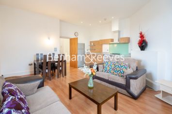 2 bedrooms flat to rent in Cadagon Road, Woolwich Arsenal, SE18-image 1