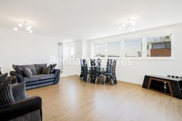 2  bedrooms flat to rent in Erebus Drive, Woolwich, SE28-image 1