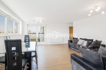 2  bedrooms flat to rent in Erebus Drive, Woolwich, SE28-image 2