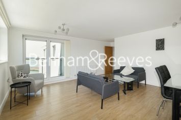 2  bedrooms flat to rent in Erebus Drive, Woolwich, SE28-image 10