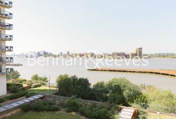 2  bedrooms flat to rent in Erebus Drive, Woolwich, SE28-image 14