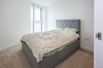 1 bedroom flat to rent in Victory Parade, Woolwich, SE18-image 4