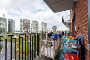 2  bedrooms flat to rent in Thunderer Walk, Woolwich, SE18-image 11